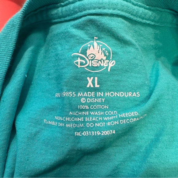 ✨Walt Disney World Tee - Picture 2 of 4